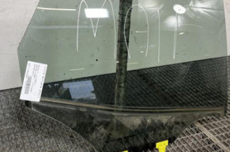 Vitre arriere droit RENAULT KADJAR