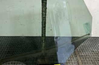 Vitre arriere droit RENAULT KADJAR