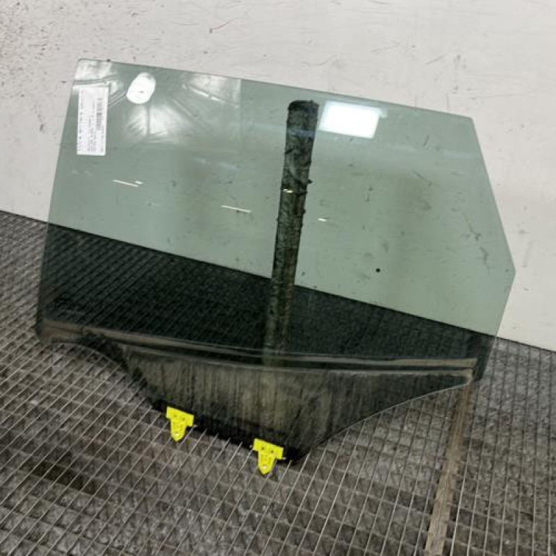 Vitre arriere gauche RENAULT KADJAR Photo n°3