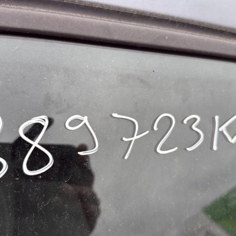 Vitre arriere droit VOLKSWAGEN POLO 4 Photo n°16