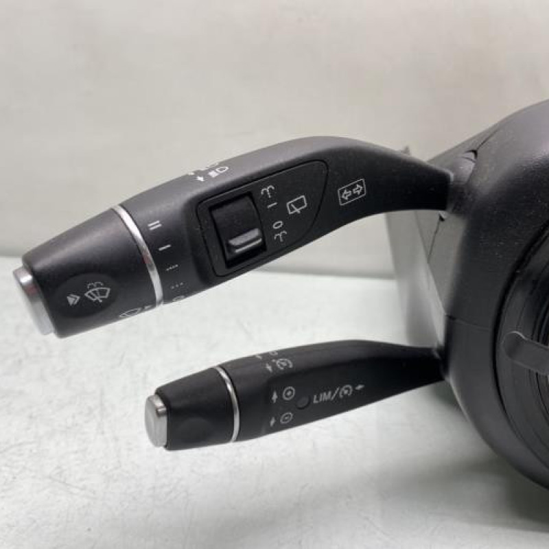 Com (Bloc Contacteur Tournant+Commodo Essuie Glace+Commodo Phare) MERCEDES CLASSE A 176 Photo n°3