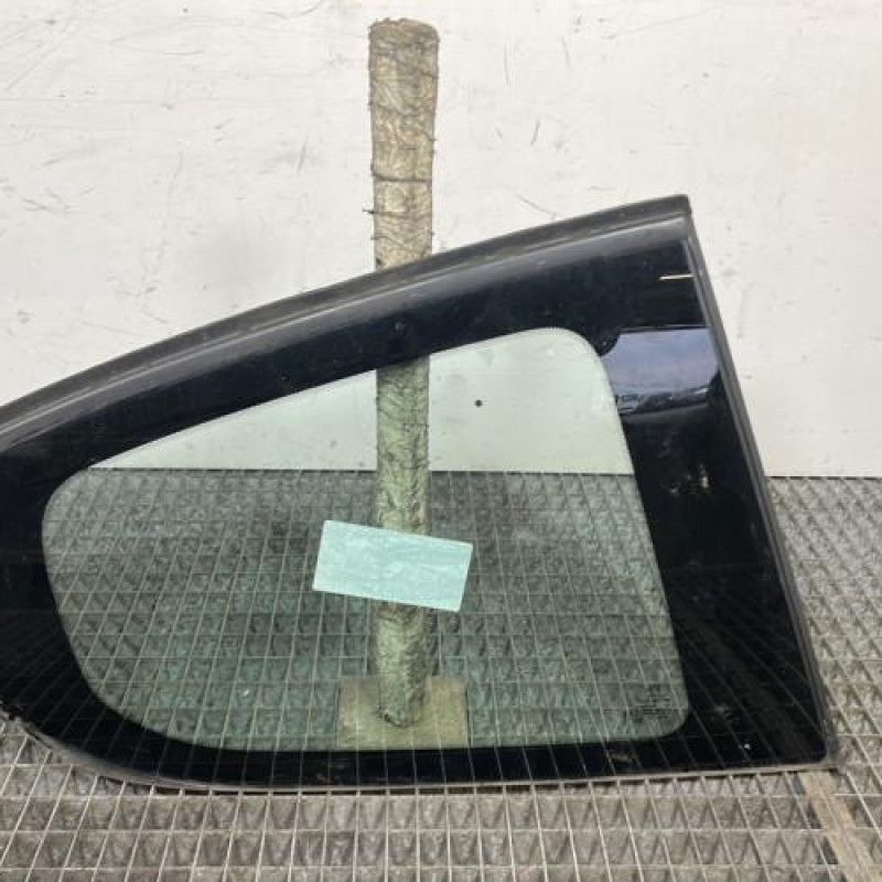 Custode arriere droit PEUGEOT 208 1 Photo n°1