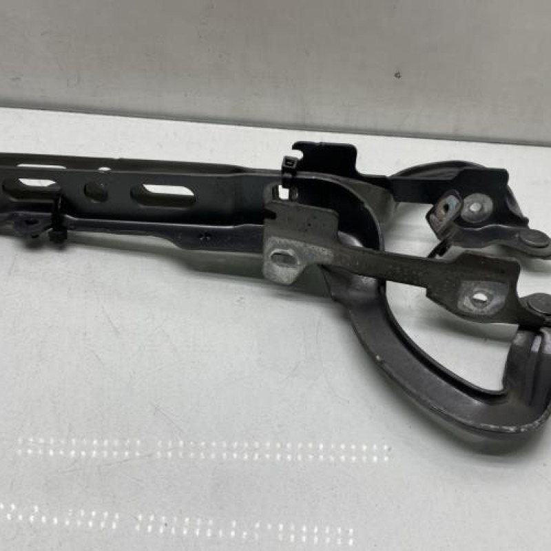 Charniere de capot PEUGEOT 208 1 Photo n°2