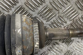 Cardan gauche (transmission) TOYOTA AVENSIS 2