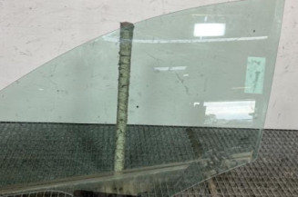 Vitre avant gauche RENAULT KADJAR Photo n°1