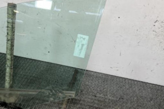 Vitre avant gauche RENAULT KADJAR