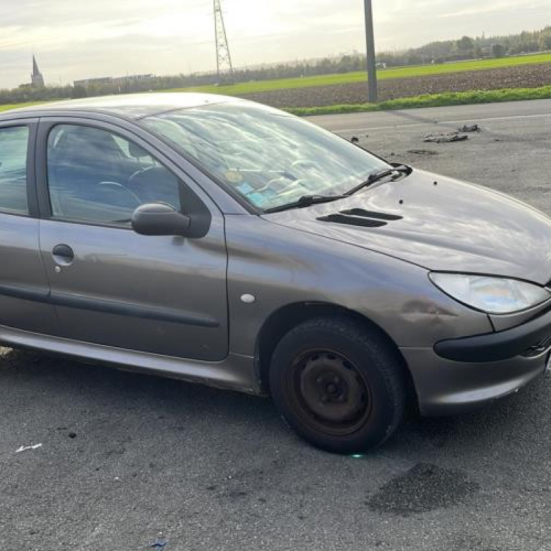 Tambour arriere droit PEUGEOT 206 Photo n°7