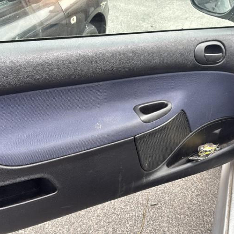 Tambour arriere droit PEUGEOT 206 Photo n°9