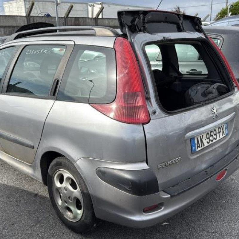 Tambour arriere gauche PEUGEOT 206 Photo n°4