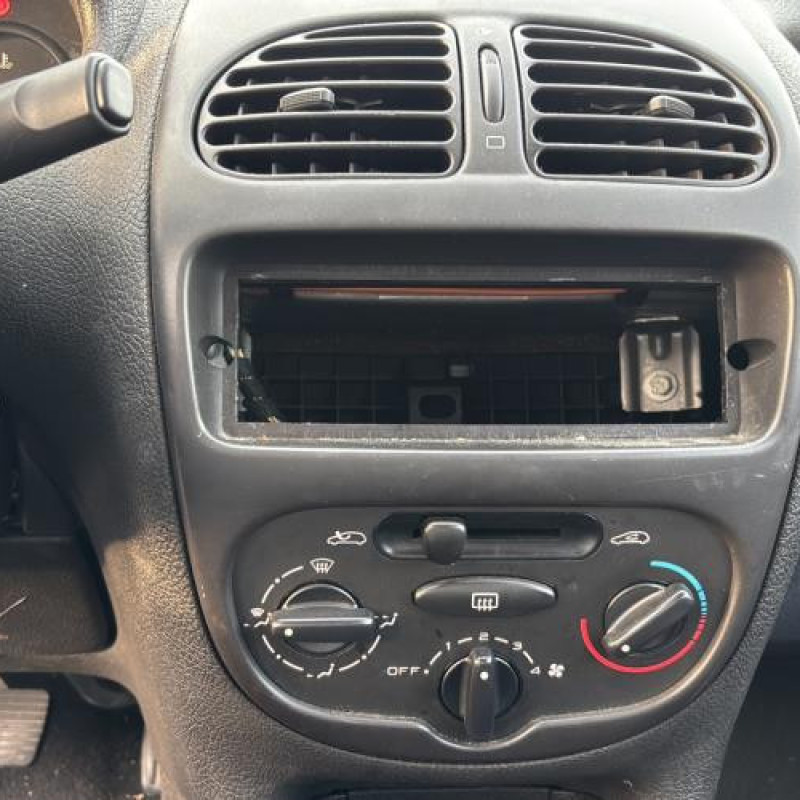 Tambour arriere droit PEUGEOT 206 Photo n°17