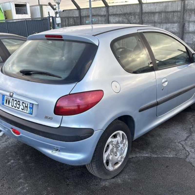 Tambour arriere droit PEUGEOT 206 Photo n°3