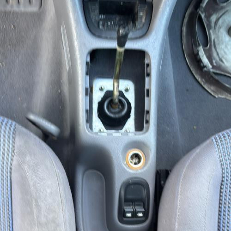 Tambour arriere droit PEUGEOT 206 Photo n°14