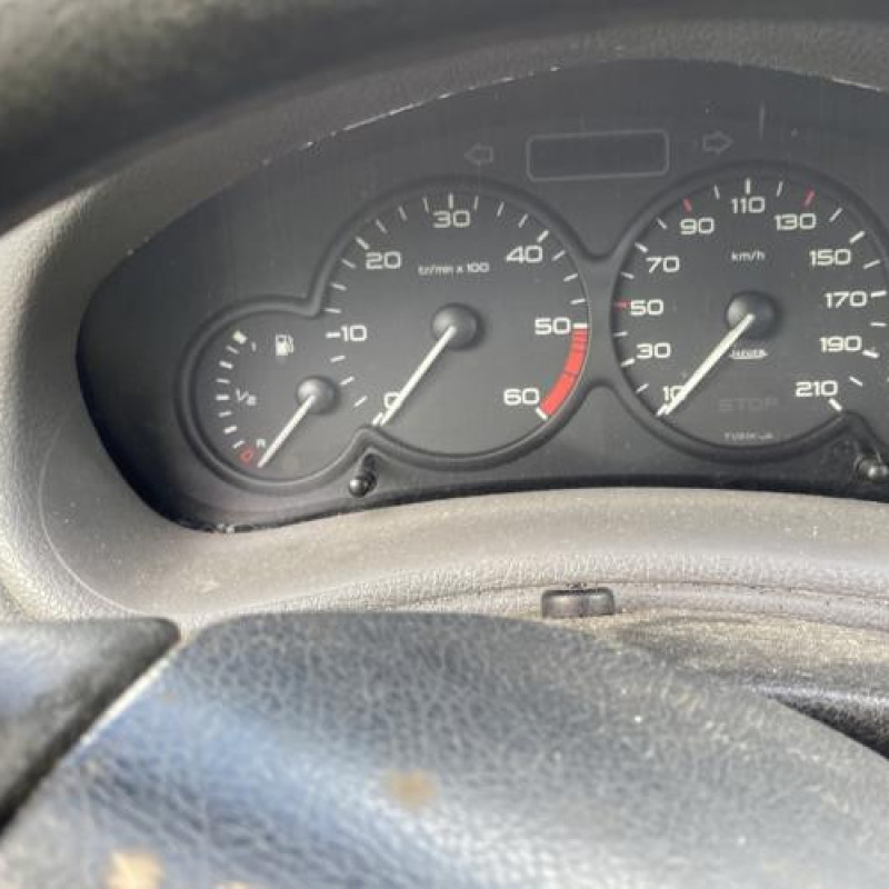 Tambour arriere droit PEUGEOT 206 Photo n°16