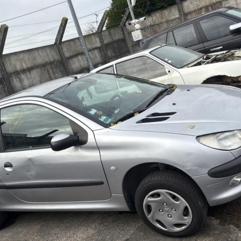 Tambour arriere gauche PEUGEOT 206 Photo n°6