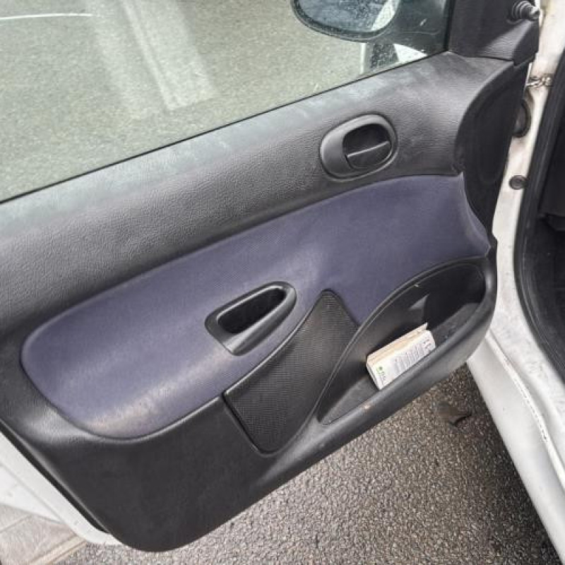 Tambour arriere droit PEUGEOT 206 Photo n°9