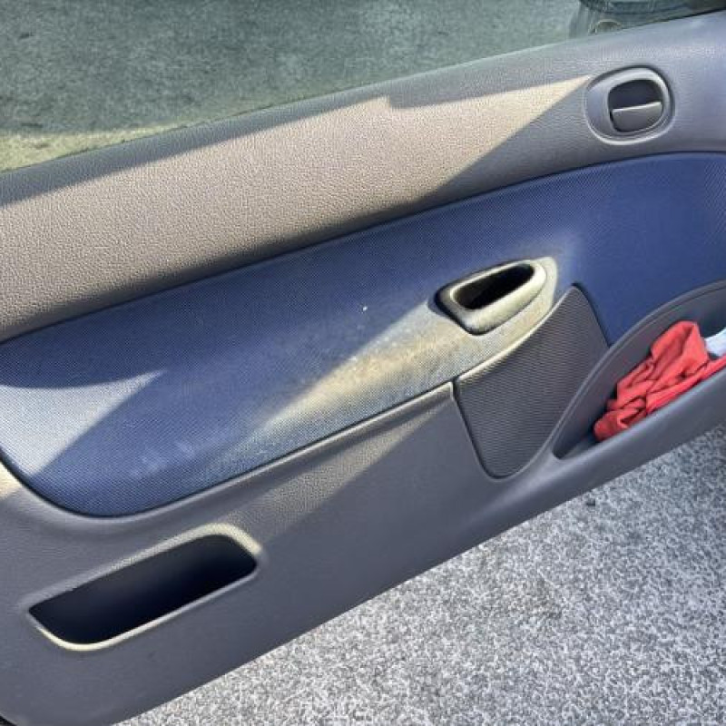 Tambour arriere droit PEUGEOT 206 Photo n°9