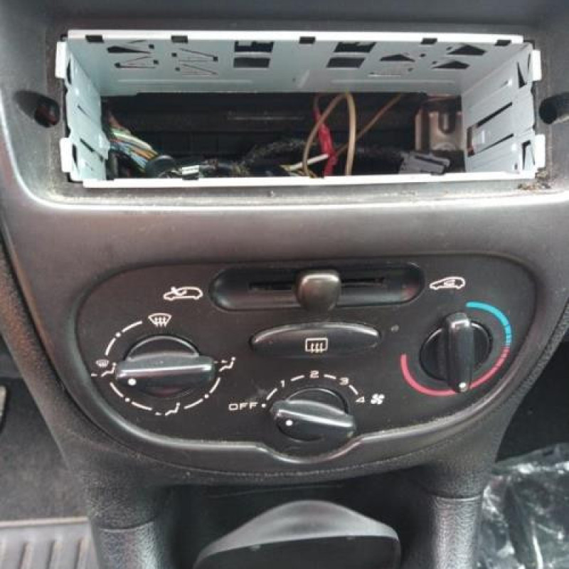 Tambour arriere gauche PEUGEOT 206 Photo n°4