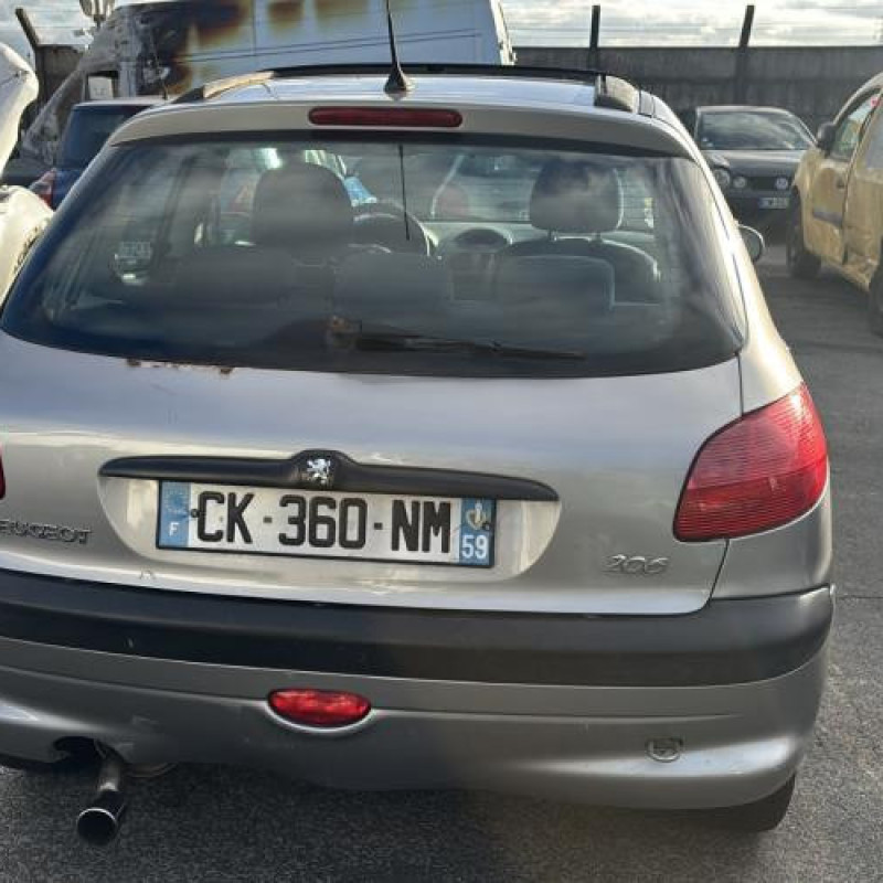 Tambour arriere droit PEUGEOT 206 Photo n°5
