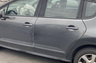 Bas de caisse droit PEUGEOT 3008 1