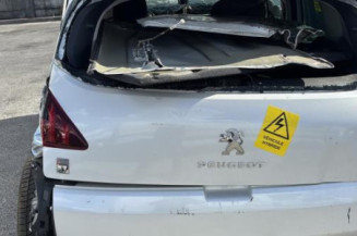 Bas de caisse droit PEUGEOT 3008 1