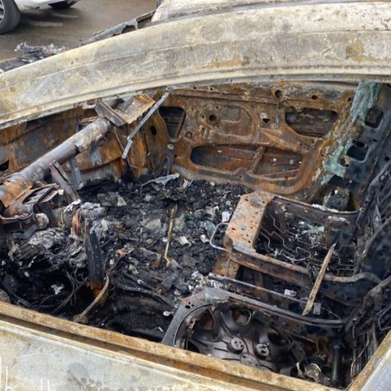 Pompe de direction PEUGEOT 307 Photo n°7