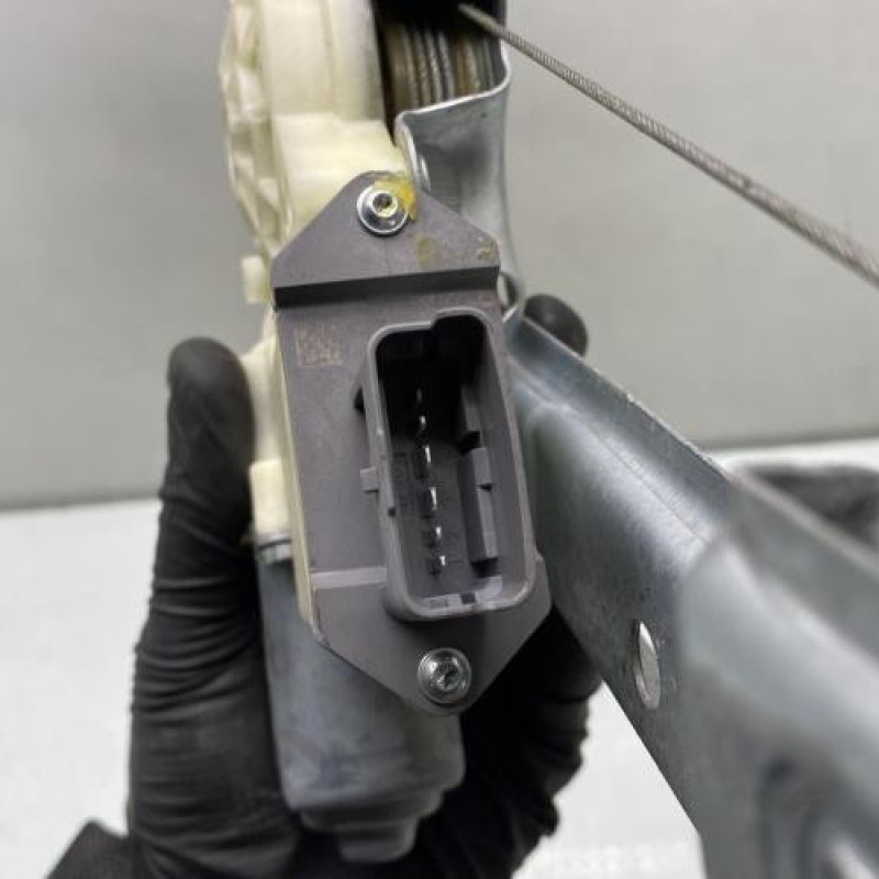 Leve vitre electrique avant droit PEUGEOT 5008 1 Photo n°4