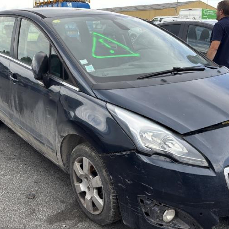 Leve vitre electrique avant droit PEUGEOT 5008 1 Photo n°6