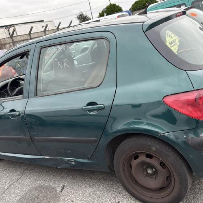 Catalyseur (echappement) PEUGEOT 307 Photo n°7