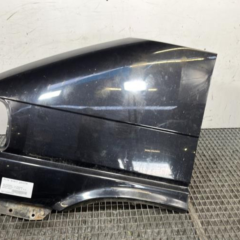 Aile avant gauche VOLKSWAGEN TRANSPORTER 4 Photo n°1