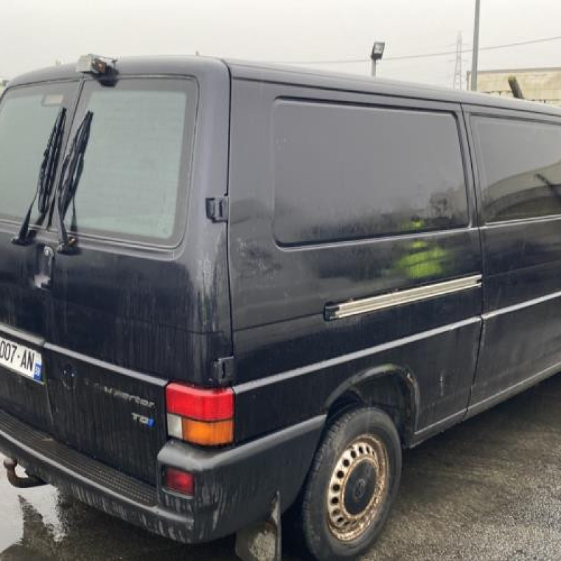 Calandre VOLKSWAGEN TRANSPORTER 4 Photo n°7