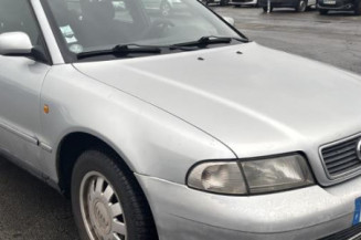 Aile avant droit AUDI A4 1