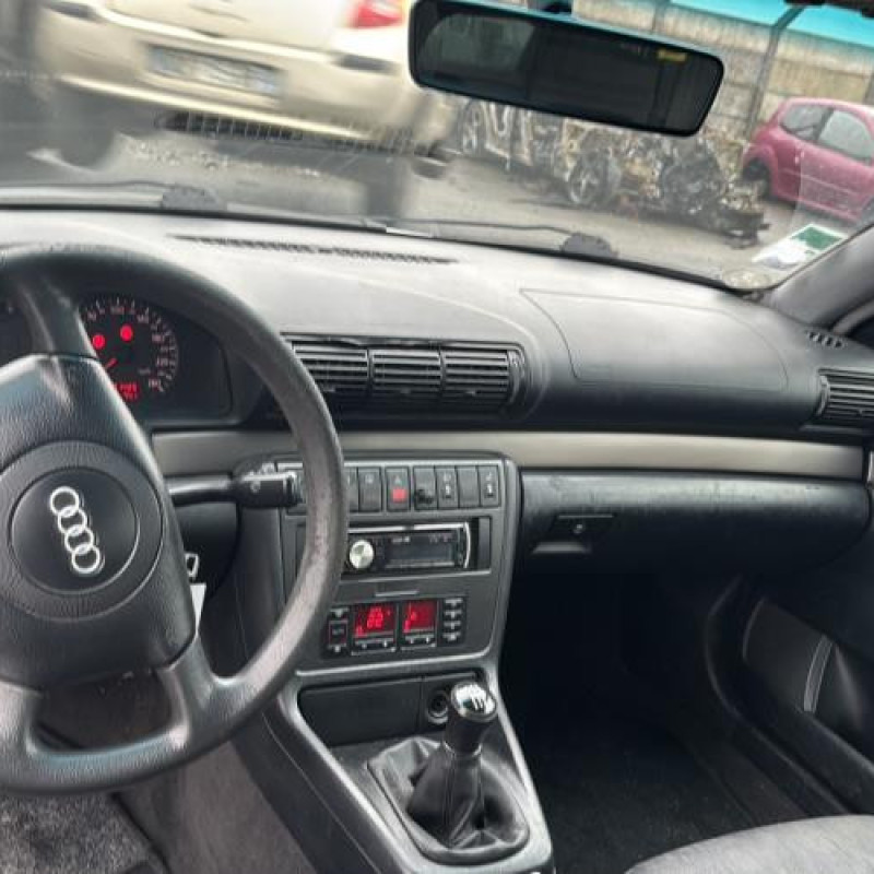 Aile avant droit AUDI A4 1 Photo n°19