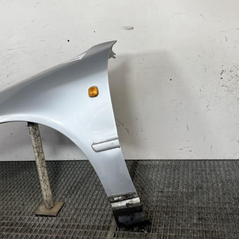 Aile avant gauche AUDI A4 1 Photo n°3