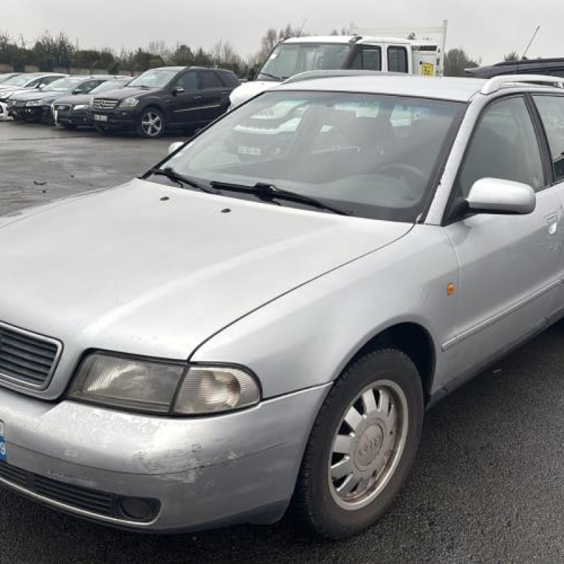 Aile avant gauche AUDI A4 1 Photo n°5