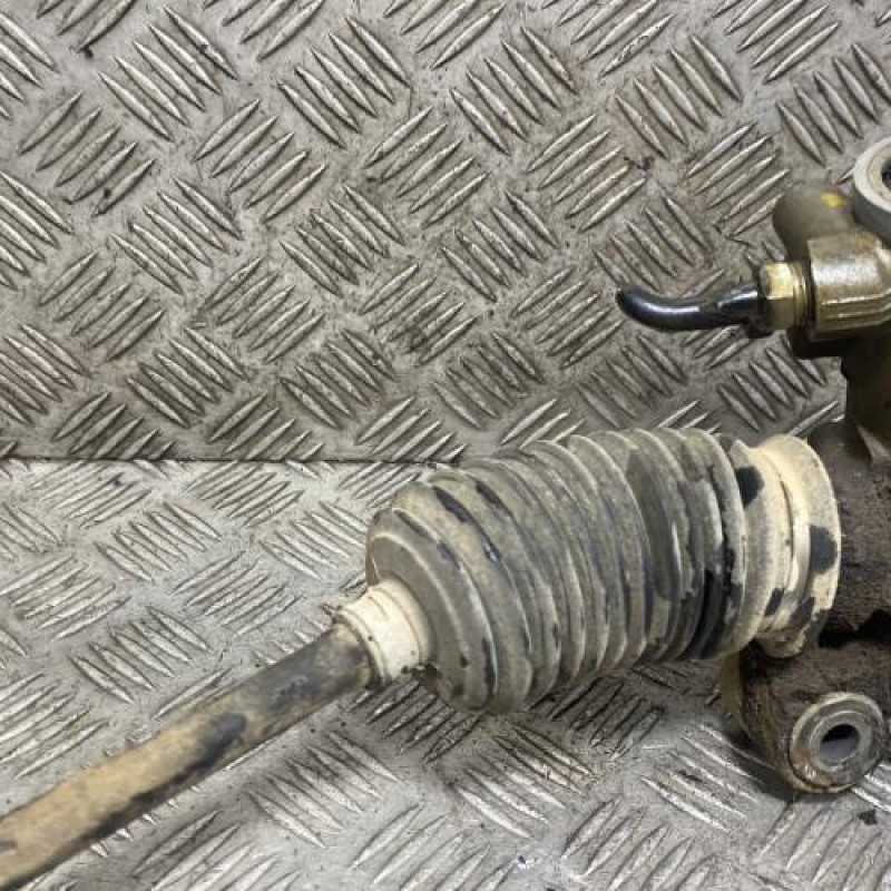 Cremaillere assistee TOYOTA RAV4 2 Photo n°3