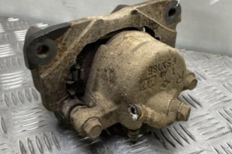 Etrier avant droit (freinage) TOYOTA RAV4 2 Photo n°1