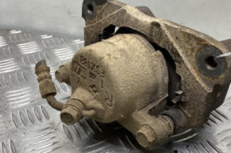 Etrier avant droit (freinage) TOYOTA RAV4 2