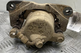 Etrier avant droit (freinage) TOYOTA RAV4 2