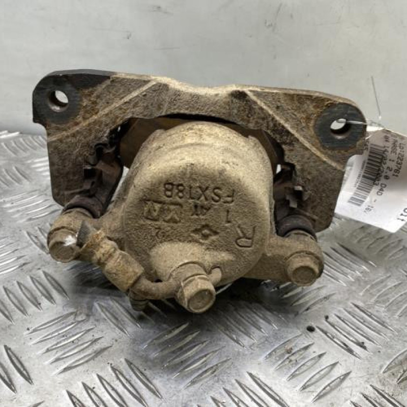 Etrier avant droit (freinage) TOYOTA RAV4 2 Photo n°5
