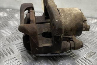 Etrier avant gauche (freinage) TOYOTA RAV4 2