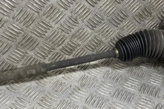 Cremaillere assistee TOYOTA AVENSIS 2