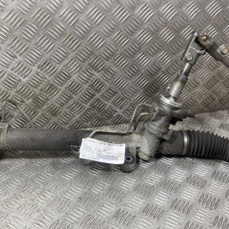 Cremaillere assistee TOYOTA AVENSIS 2 Photo n°3