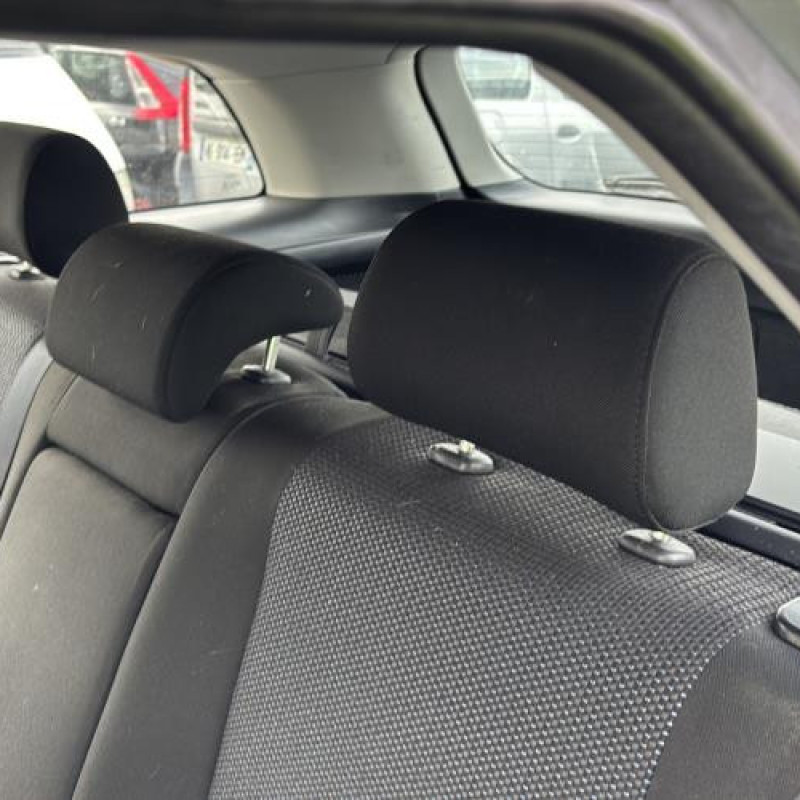 Cremaillere assistee TOYOTA AVENSIS 2 Photo n°16