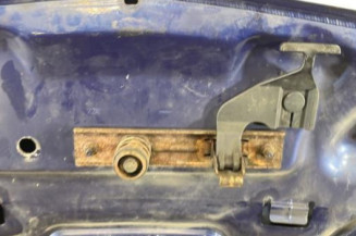 Capot RENAULT CLIO 2