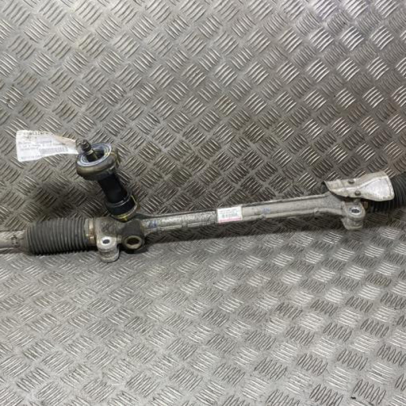 Cremaillere assistee HYUNDAI I 10 2 Photo n°1