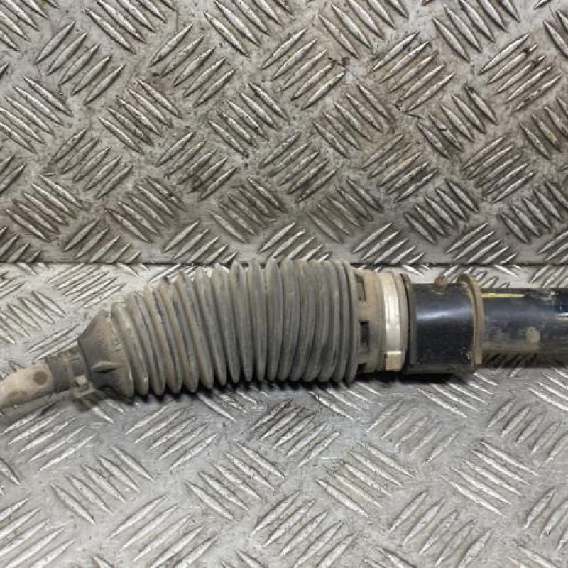 Cremaillere assistee HYUNDAI I 10 1 Photo n°3