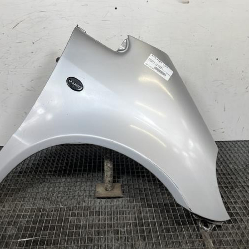 Aile avant droit MERCEDES CLASSE A 168 Photo n°1