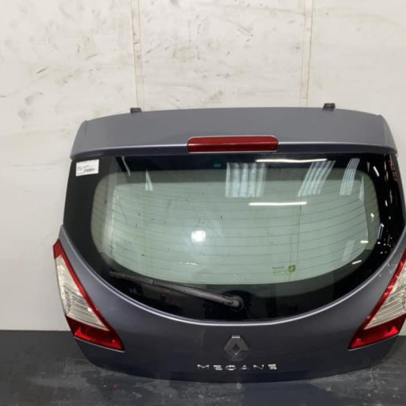 Malle/Hayon arriere RENAULT MEGANE 3 Photo n°2