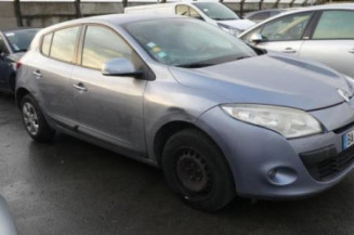 Malle/Hayon arriere RENAULT MEGANE 3