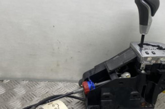 Tringlerie boite PEUGEOT 208 1